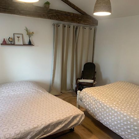 Une Chambre Au Calme En Gatine Deux-Sevrienne Vouhe  Exteriér fotografie